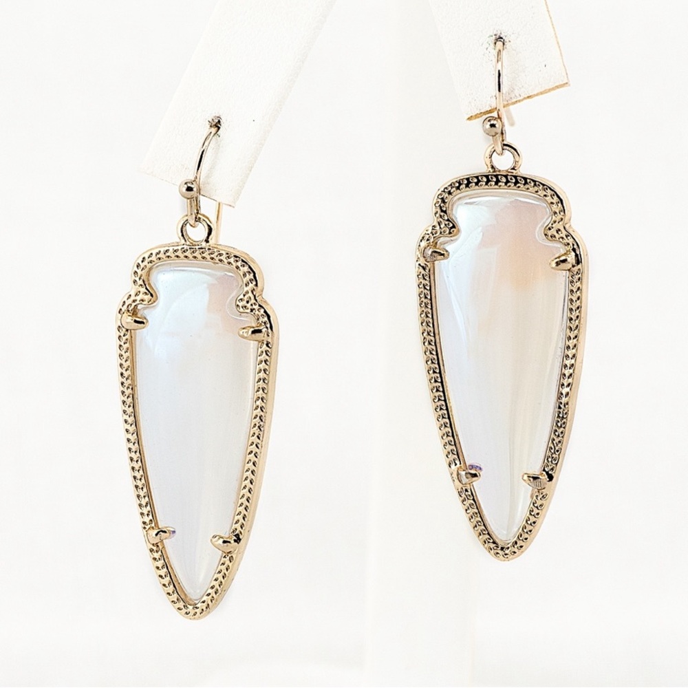 New Kendra Scott Skylar Iridescent Earrings !!!
